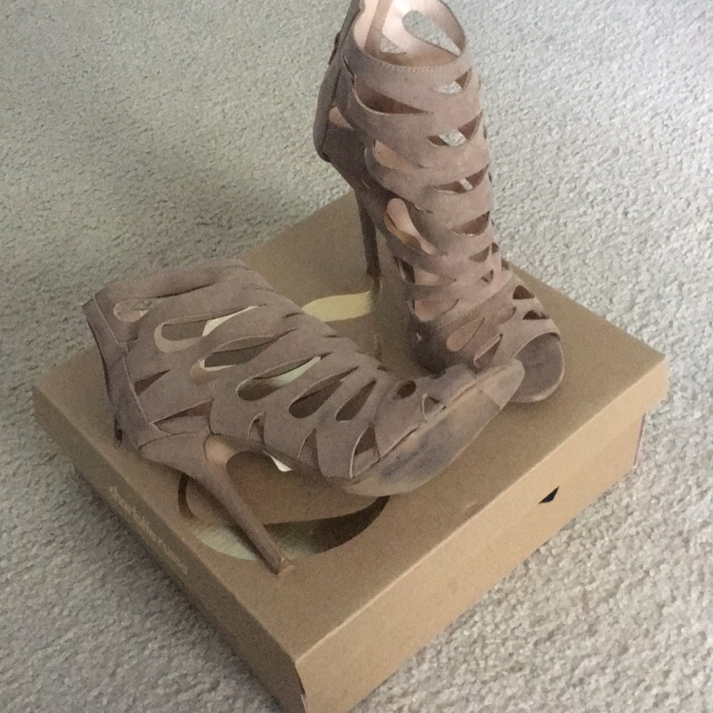 Tan heels